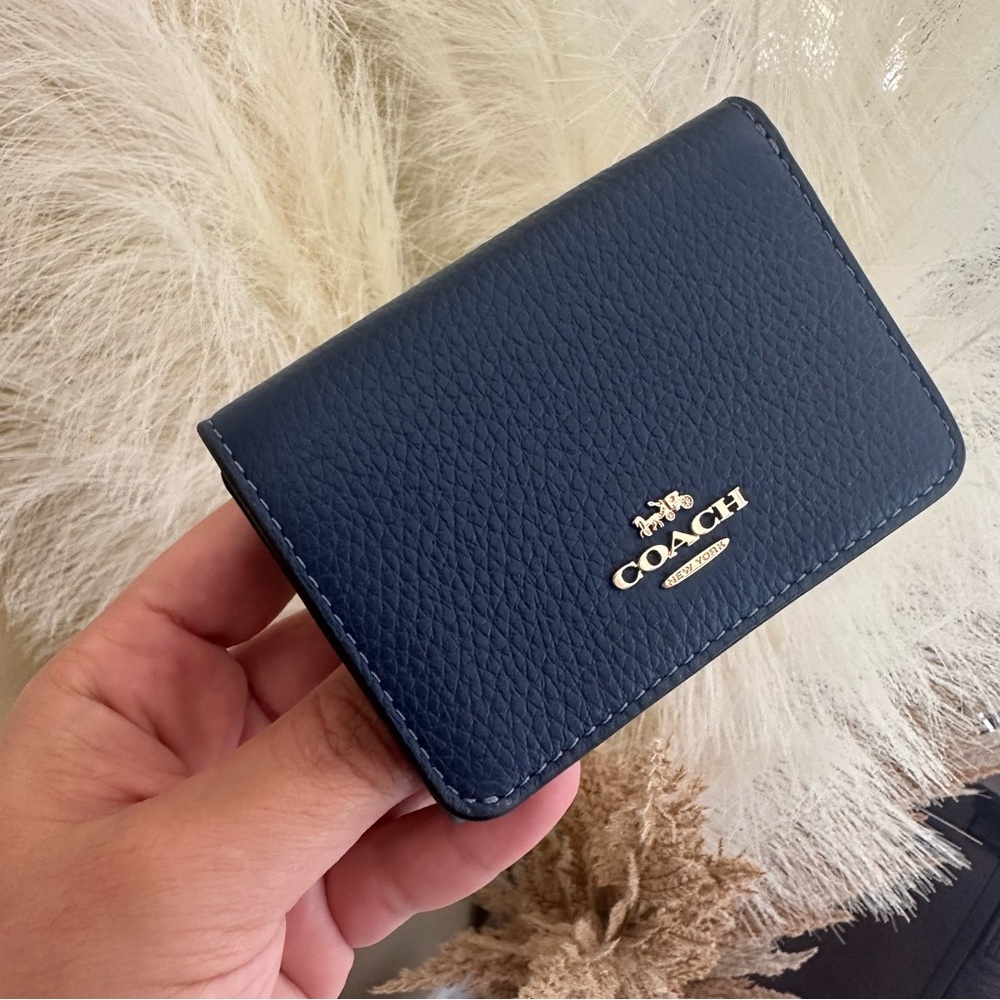 New Coach wallet